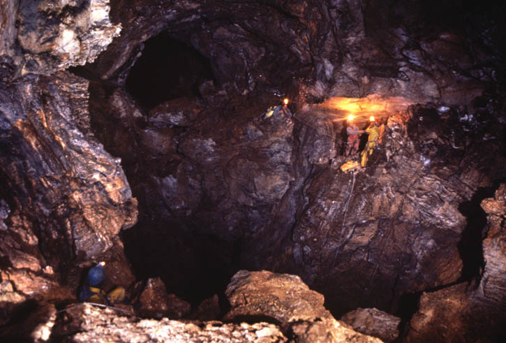 Making the connection between Level 2 and M16, Migovec System, Slovenia (S. Adler)